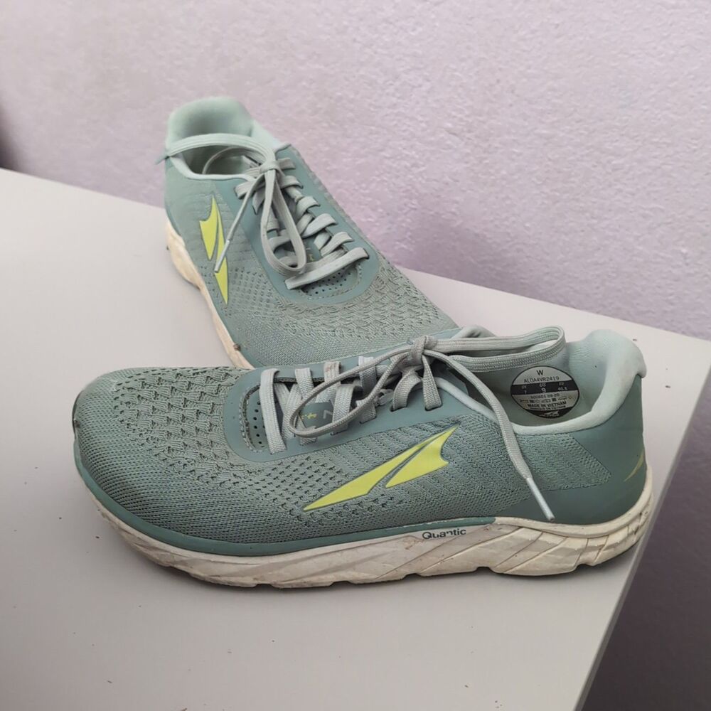 Altra Torin 4.5 Womens Size 9 Running Shoes Foot Shaped